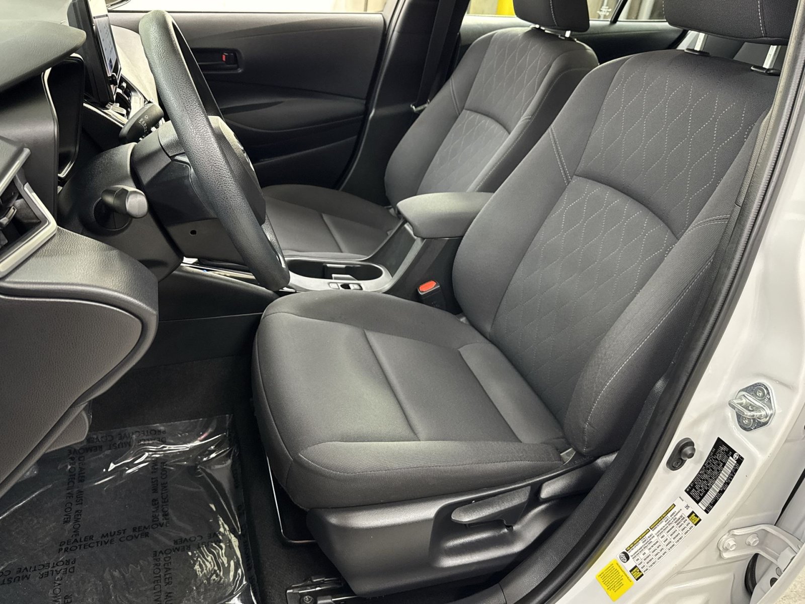 Used 2023 Toyota Corolla LE FWD image 25