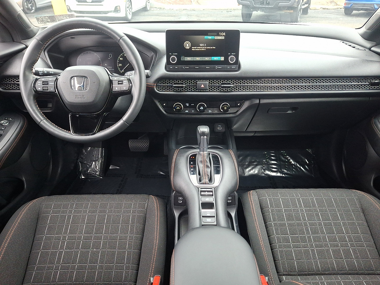 Used 2024 Honda HR-V Sport image 11