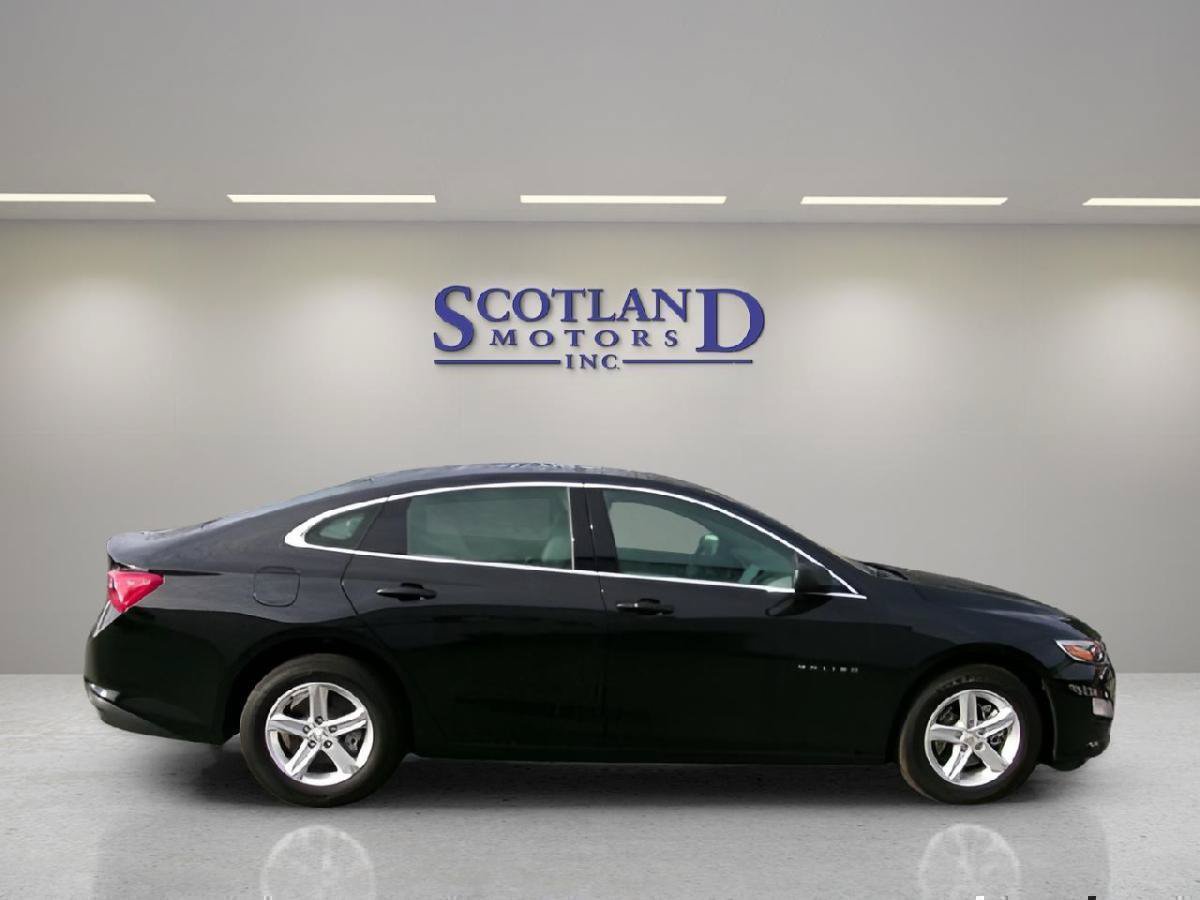 Used 2024 Chevrolet Malibu LS FWD image 5