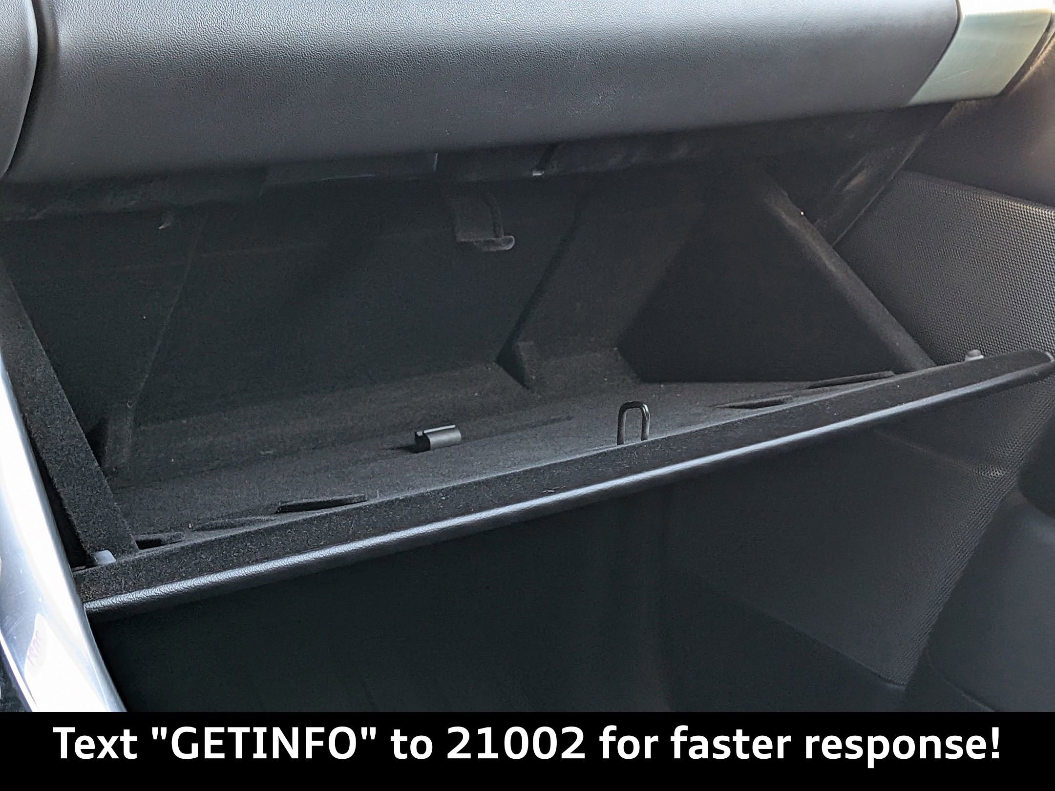 Used 2021 Land Rover Range Rover Sport SVR image 26