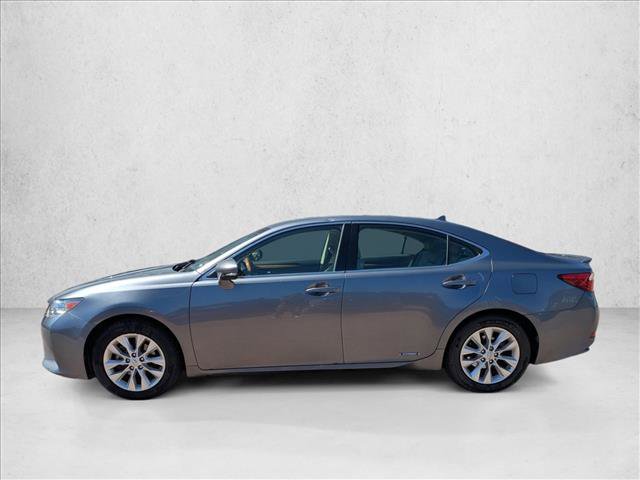 Used 2014 Lexus ES 300h w/ Luxury Package w/Bamboo Trim image 8