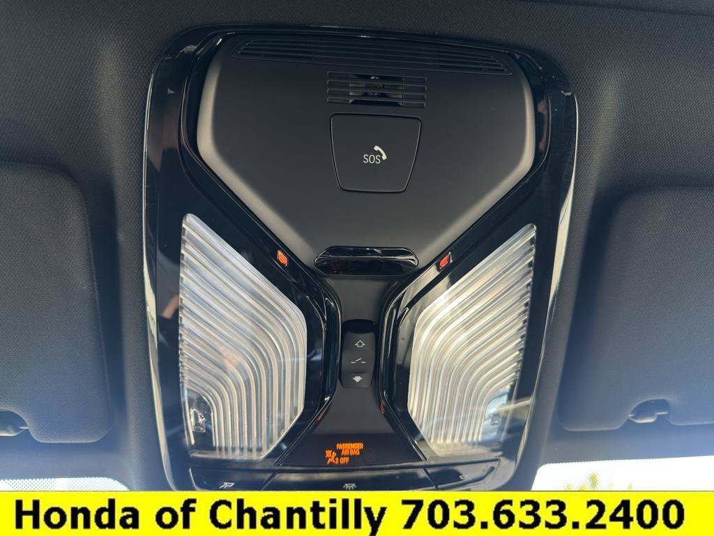 Used 2022 BMW 530i xDrive w/ Premium Package AWD/4WD image 19
