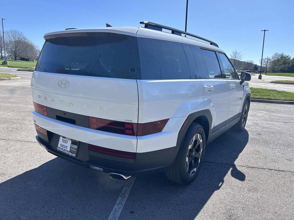 Used 2025 Hyundai Santa Fe SEL image 7