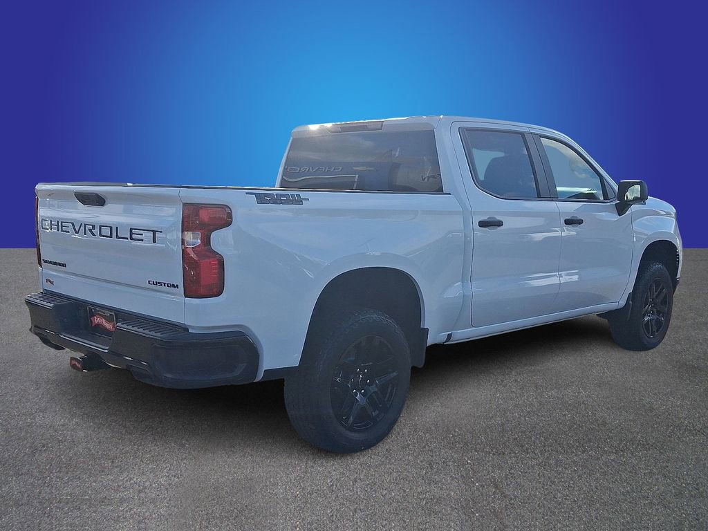 New 2026 Chevrolet Silverado 1500 Custom Trail Boss w/ Dark Appearance Package image 3