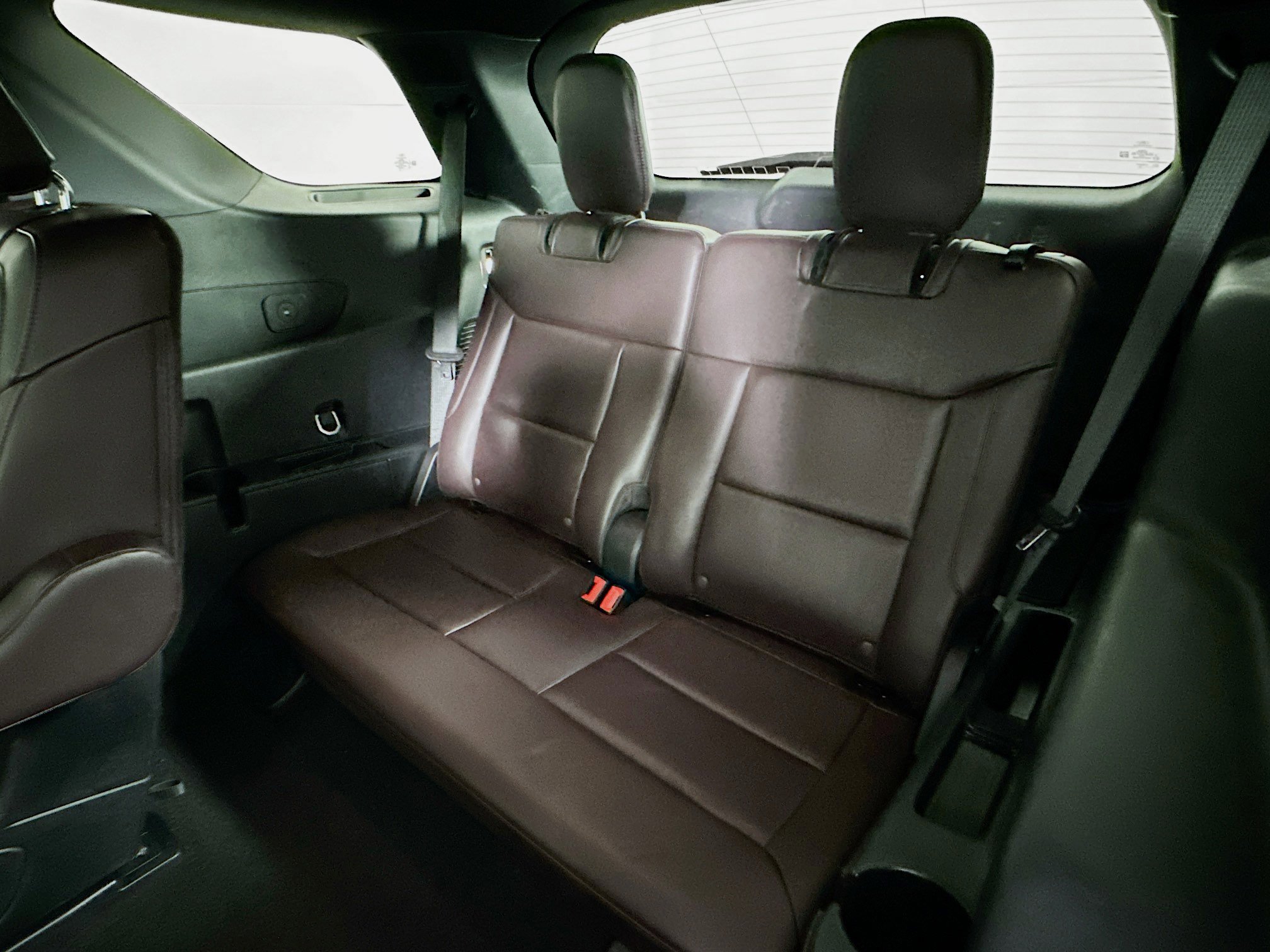 Used 2025 Ford Explorer Platinum w/ LUX Leather Package AWD/4WD image 30