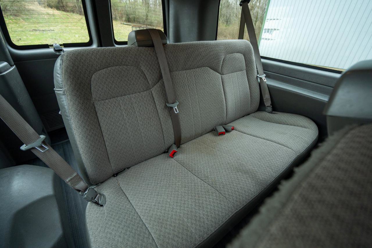 Used 2014 Chevrolet Express 3500 LS image 20