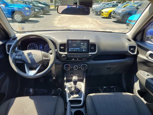 Used 2020 Hyundai Venue SE FWD image 22