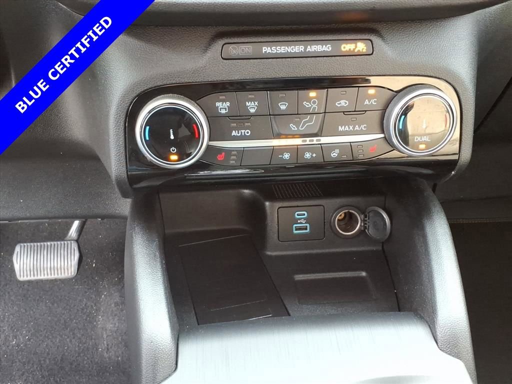 Certified 2022 Ford Escape Titanium w/ Titanium Elite Package image 22