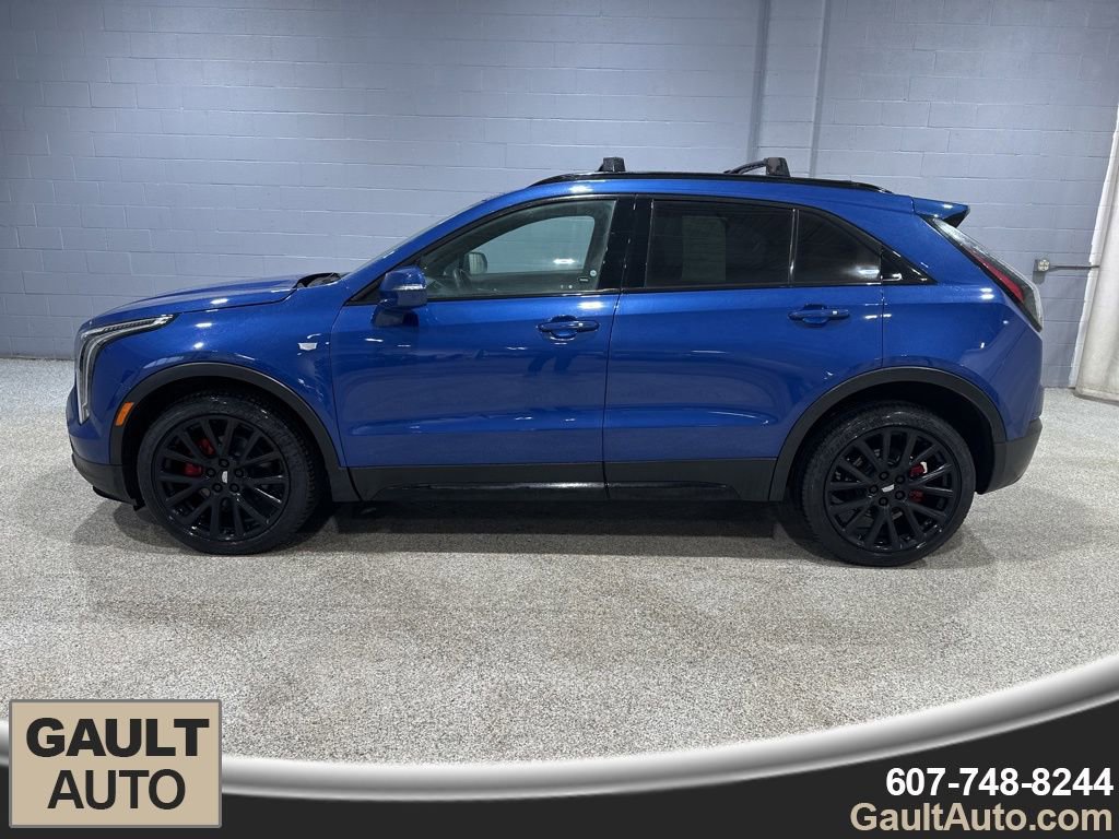 Used 2021 Cadillac XT4 Sport image 4