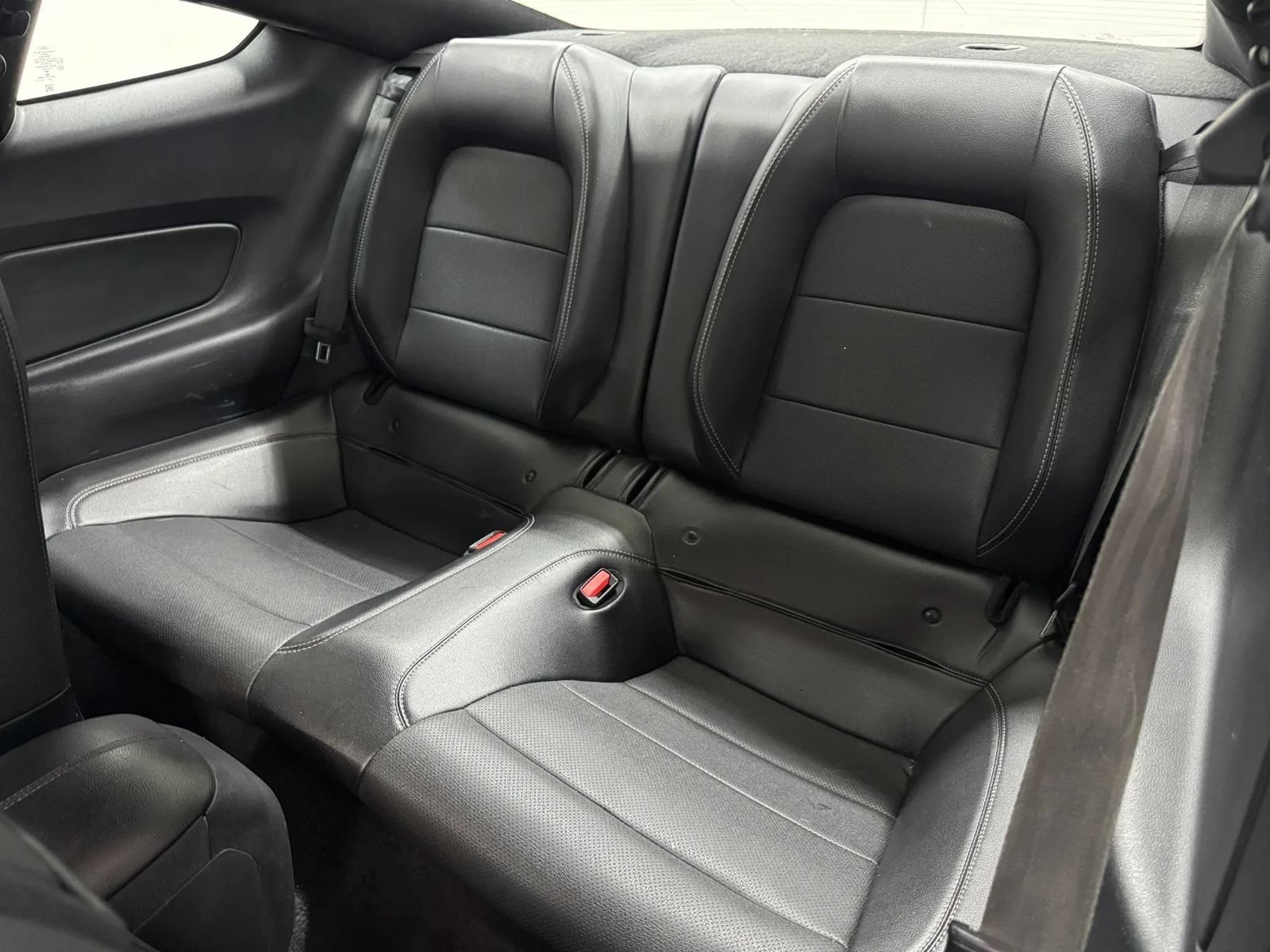 Used 2021 Ford Mustang GT Premium w/ Ford Safe & Smart Package RWD image 12