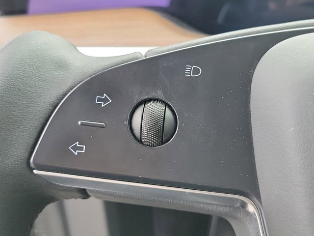 Used 2022 Tesla Model X AWD/4WD image 22