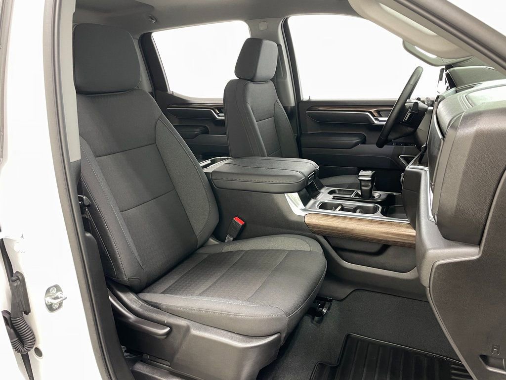 Certified 2025 Chevrolet Silverado 1500 RST image 36