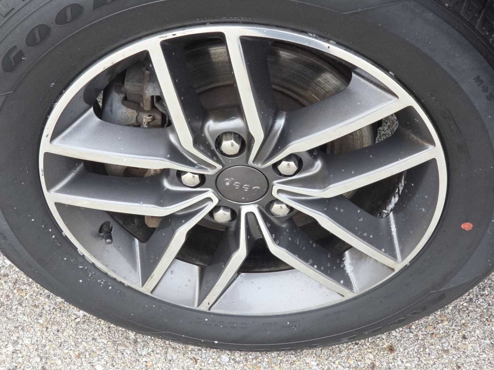 Used 2019 Jeep Grand Cherokee Limited w/ Luxury Group II image 11