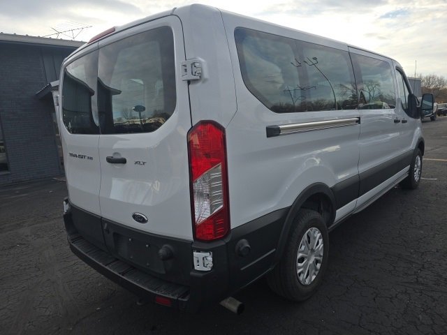 Used 2024 Ford Transit 350 XLT image 7