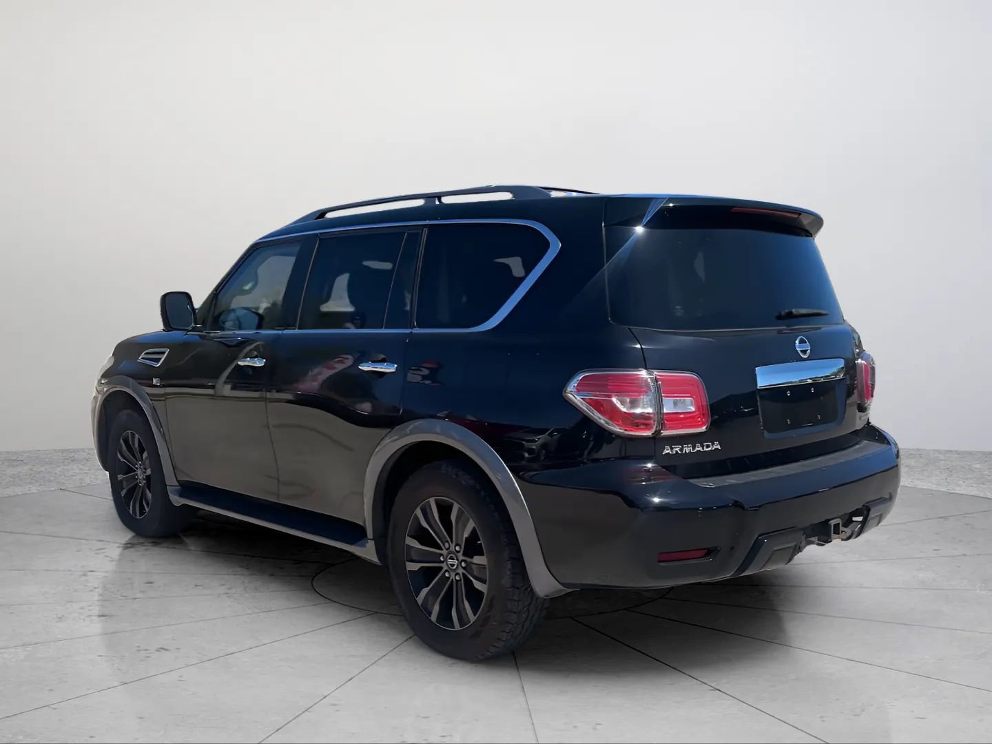 Used 2017 Nissan Armada Platinum w/ Captain Seat Package image 3