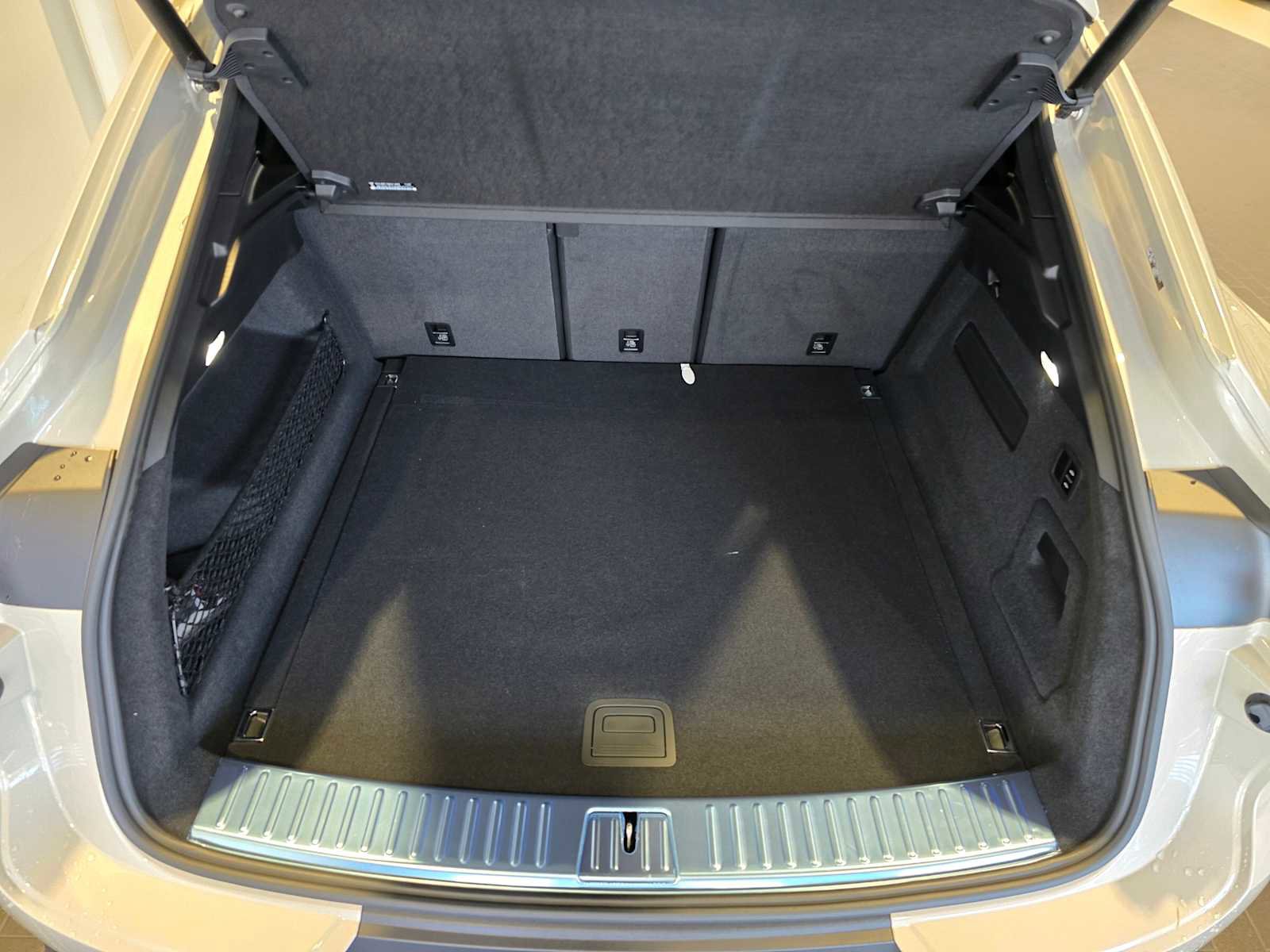 New 2026 Porsche Cayenne S image 19