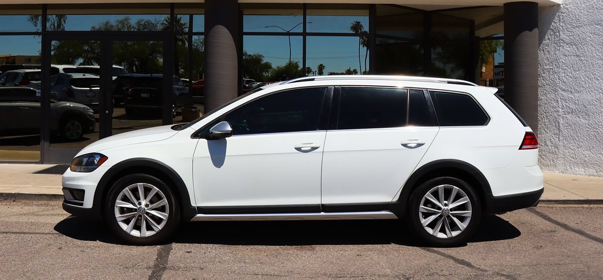 Used 2019 Volkswagen Golf Alltrack S AWD/4WD image 8