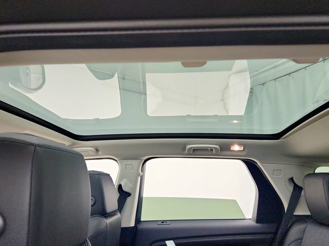 Certified 2025 Land Rover Discovery Sport S image 22