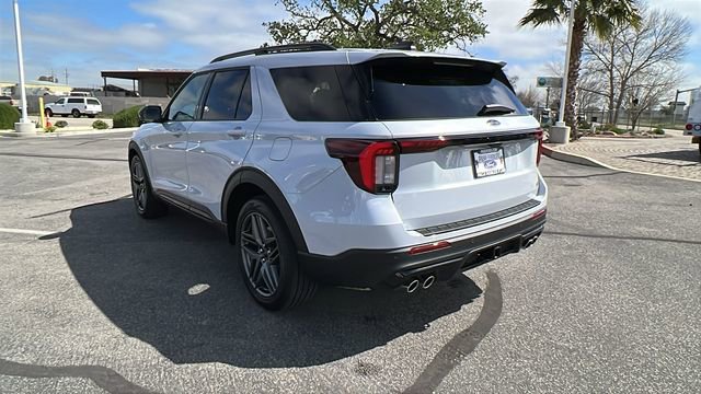 New 2026 Ford Explorer ST w/ Sun And Sound Package image 5