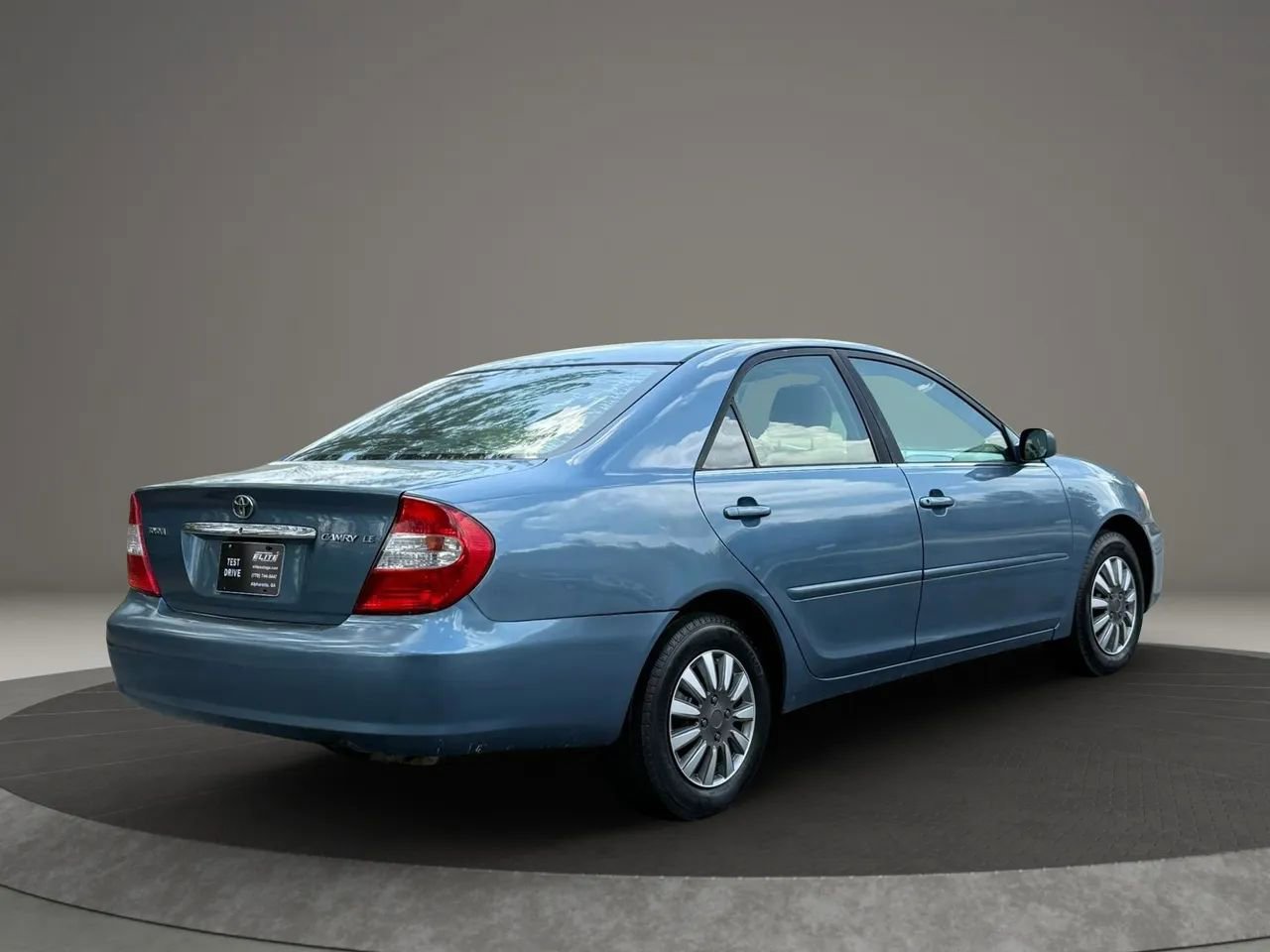 Used 2004 Toyota Camry LE image 4