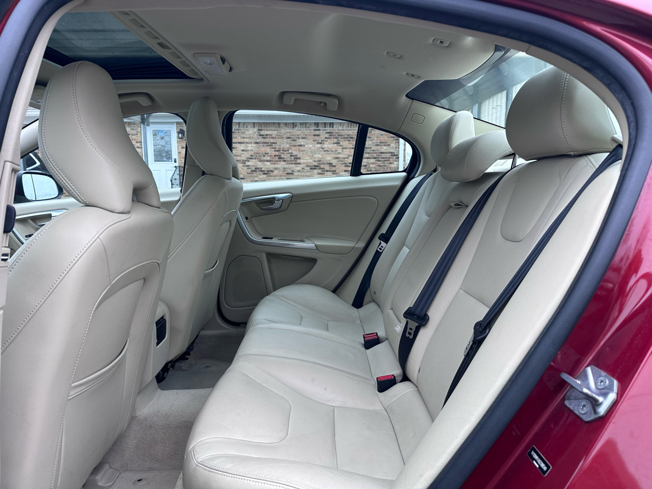 Used 2016 Volvo S60 T5 Premier image 28