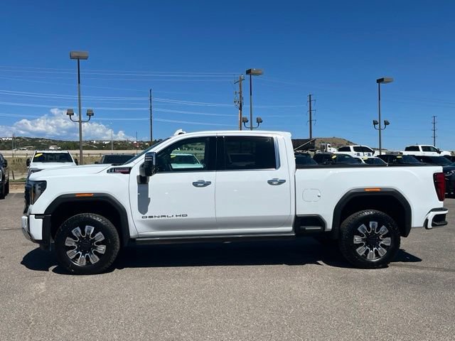 Certified 2026 GMC Sierra 3500 Denali w/ Denali Reserve Package AWD/4WD image 2