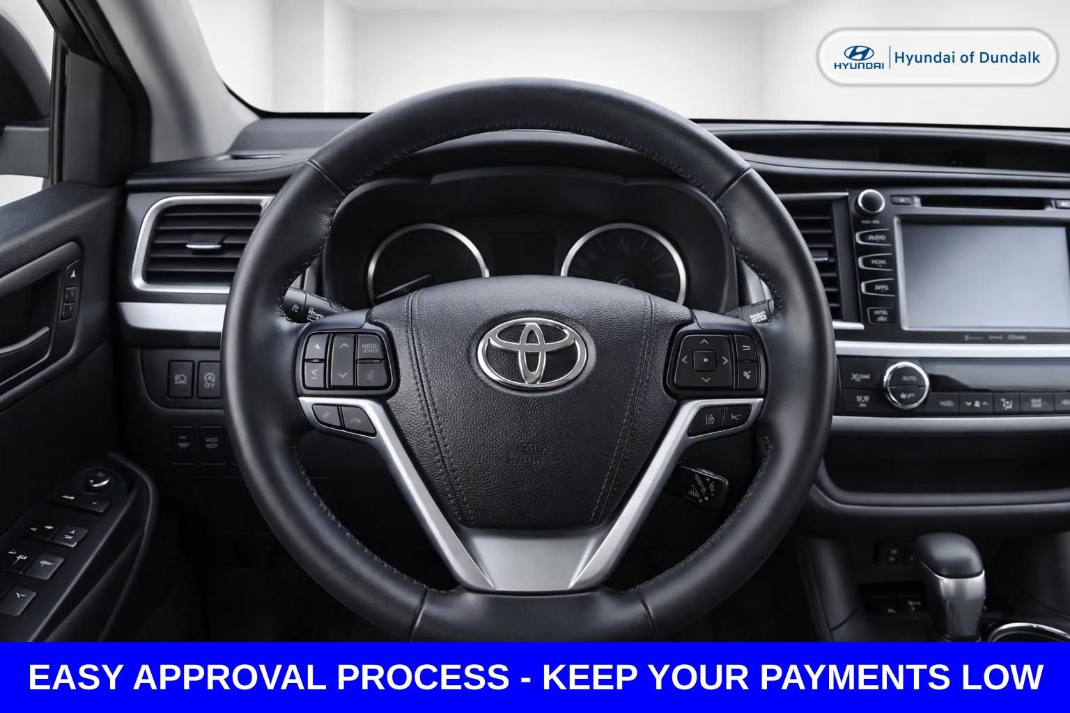 Used 2019 Toyota Highlander XLE image 16