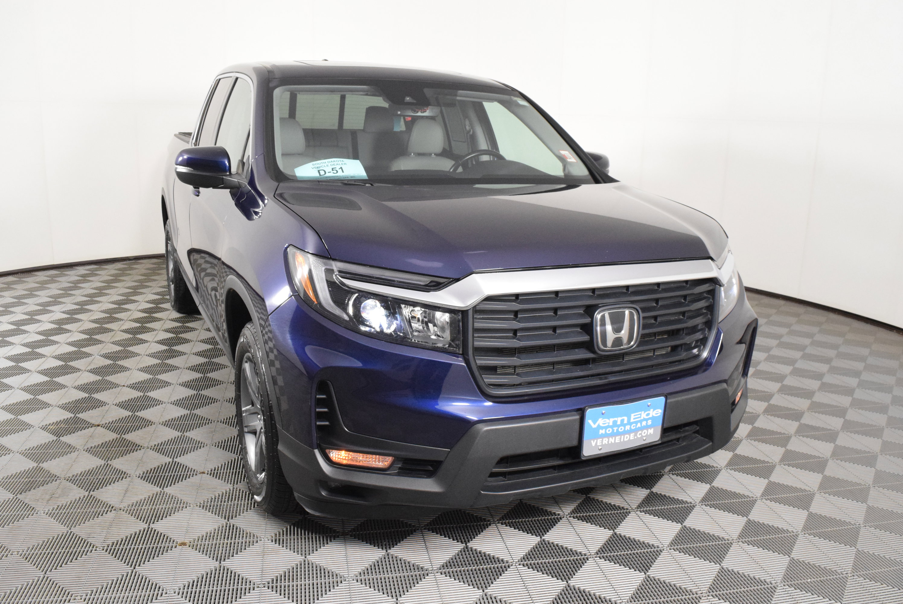 Certified 2023 Honda Ridgeline RTL image 3