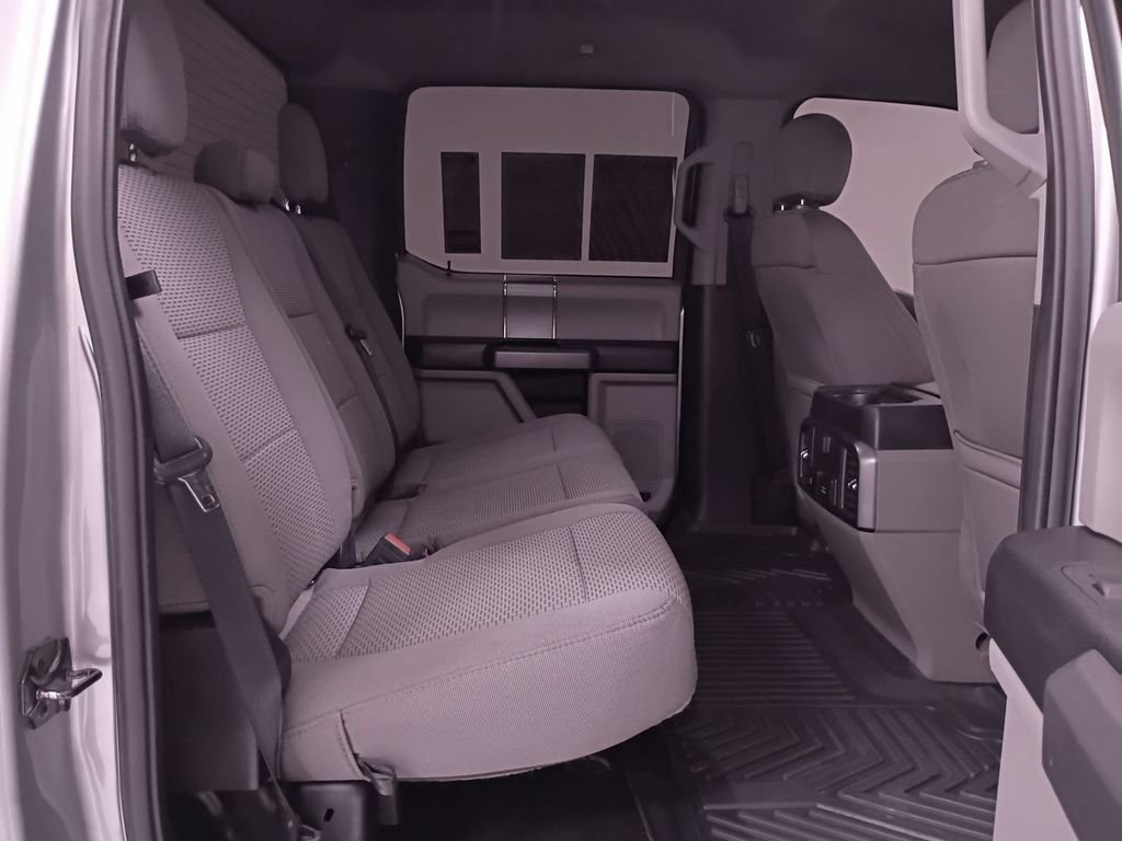 Used 2020 Ford F250 XLT w/ XLT Premium Package image 28