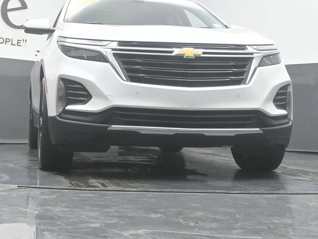 Used 2024 Chevrolet Equinox LT image 3