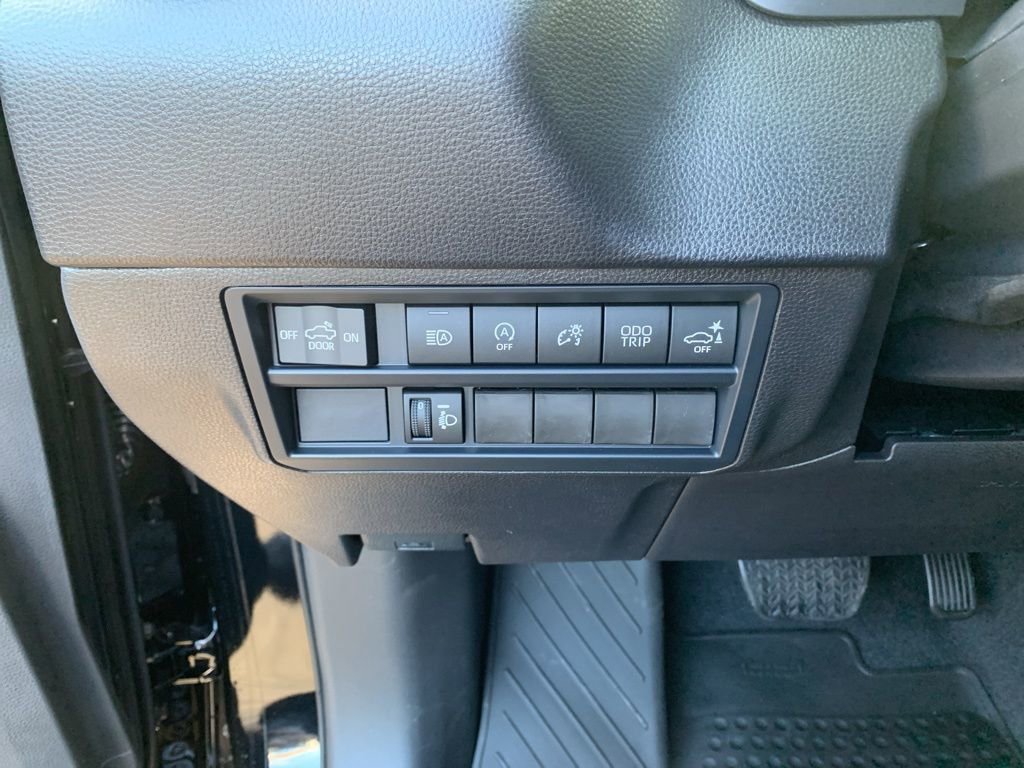 New 2026 Toyota Tundra SR5 image 28