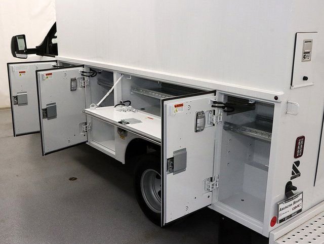 New 2025 GMC Savana 3500 w/ Power Convenience Package image 15