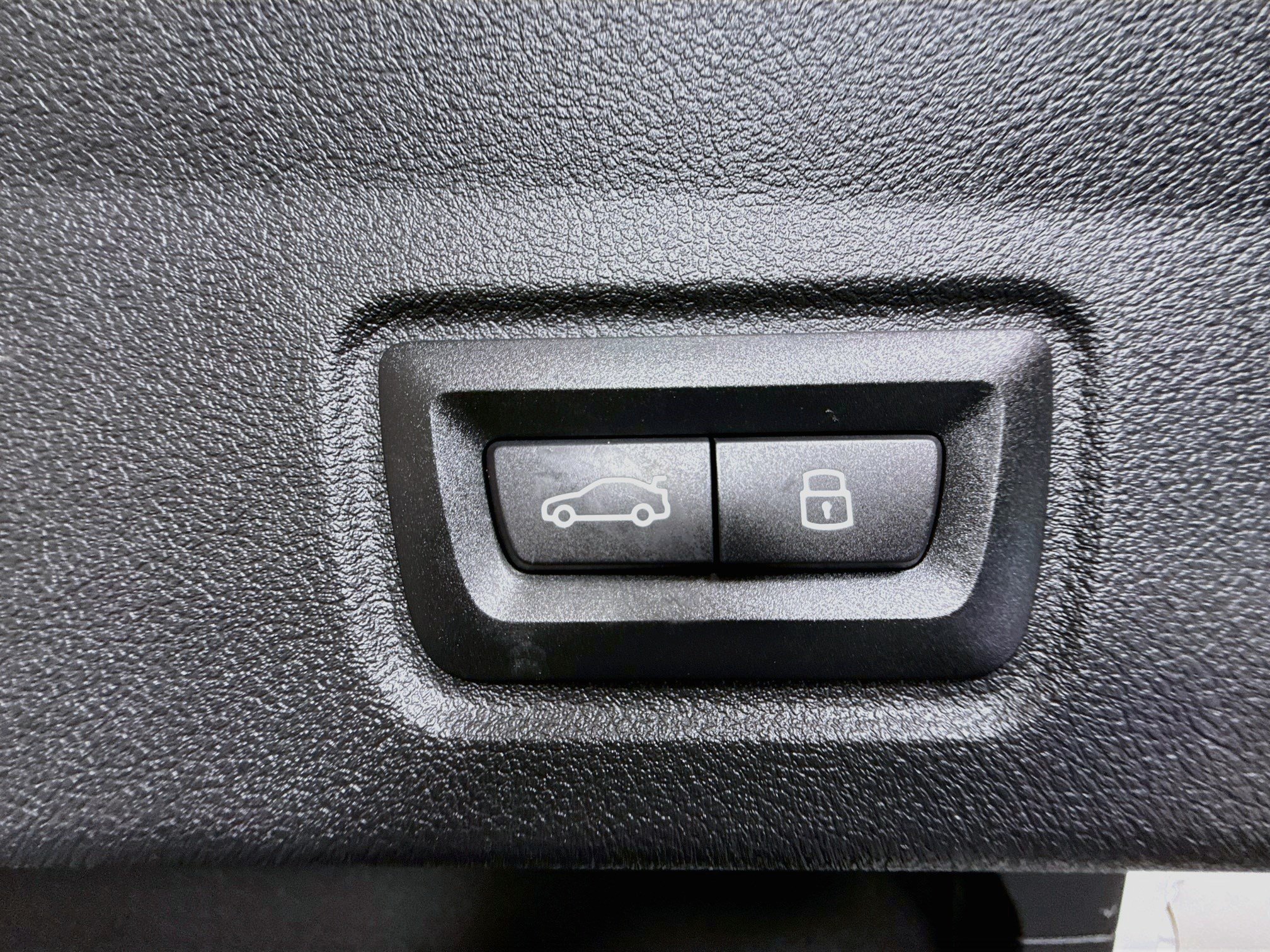Used 2024 BMW i4 eDrive40 RWD image 42