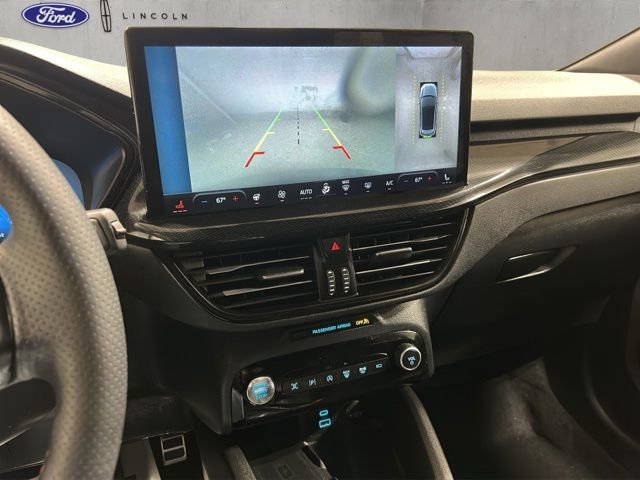 Used 2023 Ford Escape ST-Line Elite image 3