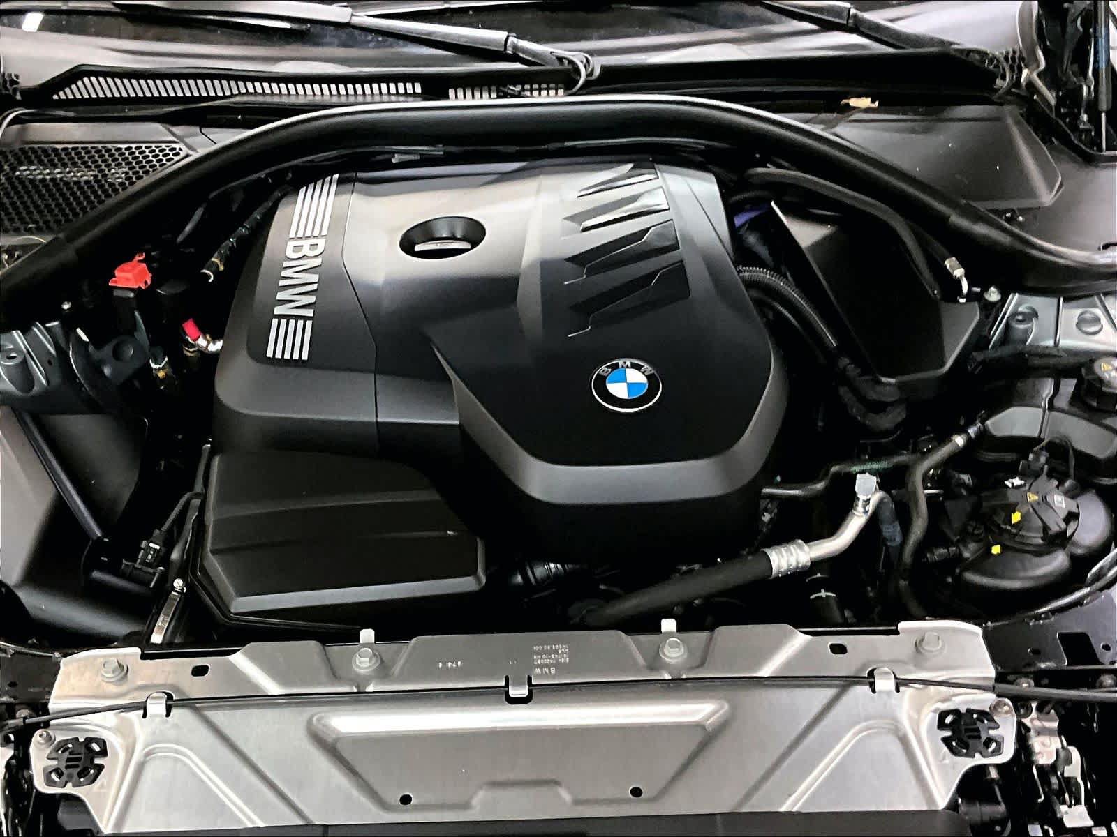 Used 2026 BMW 330i Sedan w/ Premium Package RWD image 13