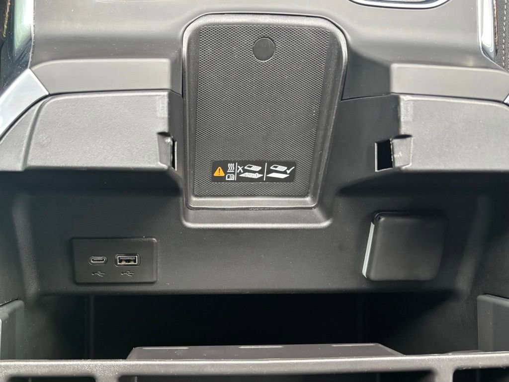 Used 2025 GMC Sierra 1500 Elevation w/ Preferred Package image 28