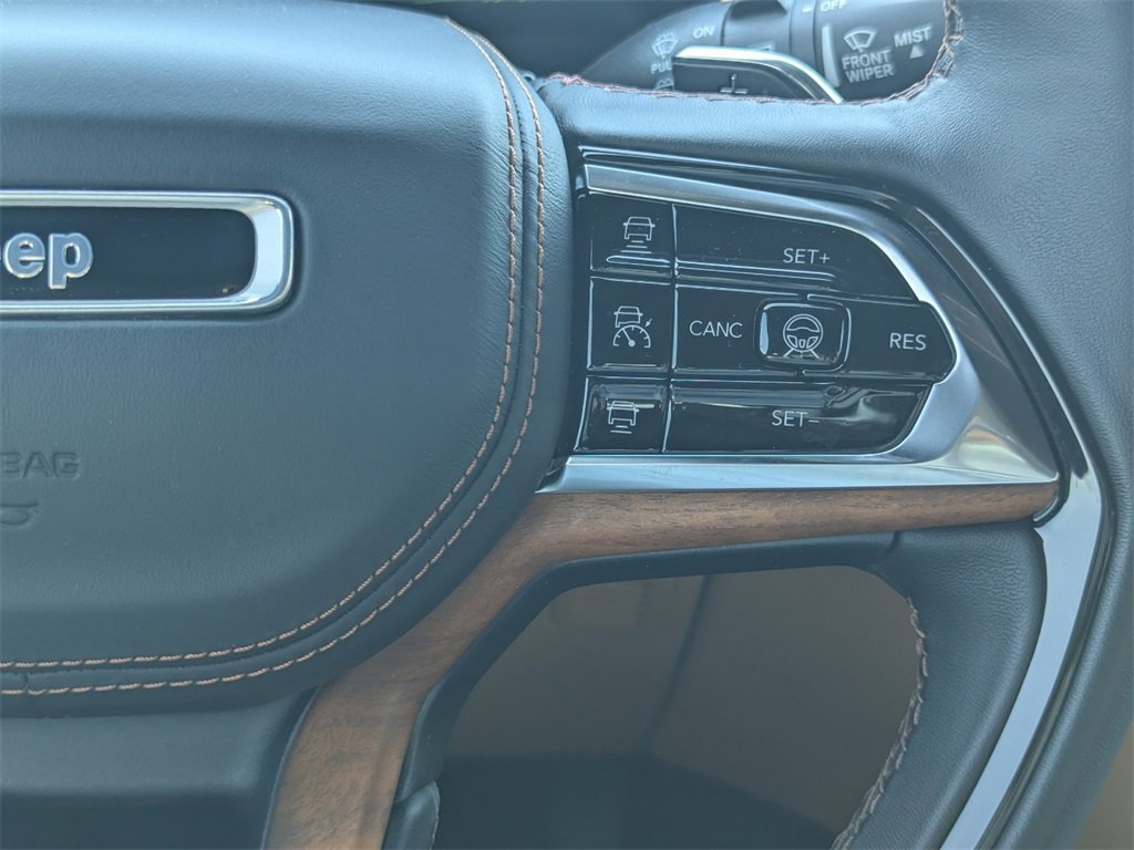 Used 2022 Jeep Grand Cherokee Summit image 22