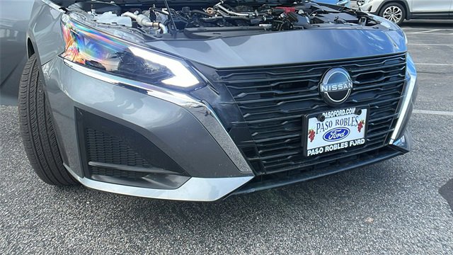 Used 2025 Nissan Altima 2.5 SV image 11