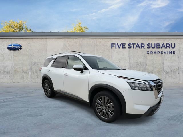 Used 2025 Nissan Pathfinder SL w/ SL Premium Package image 2