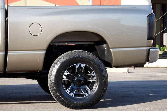 Used 2007 Dodge Ram 2500 Truck SLT AWD/4WD image 12