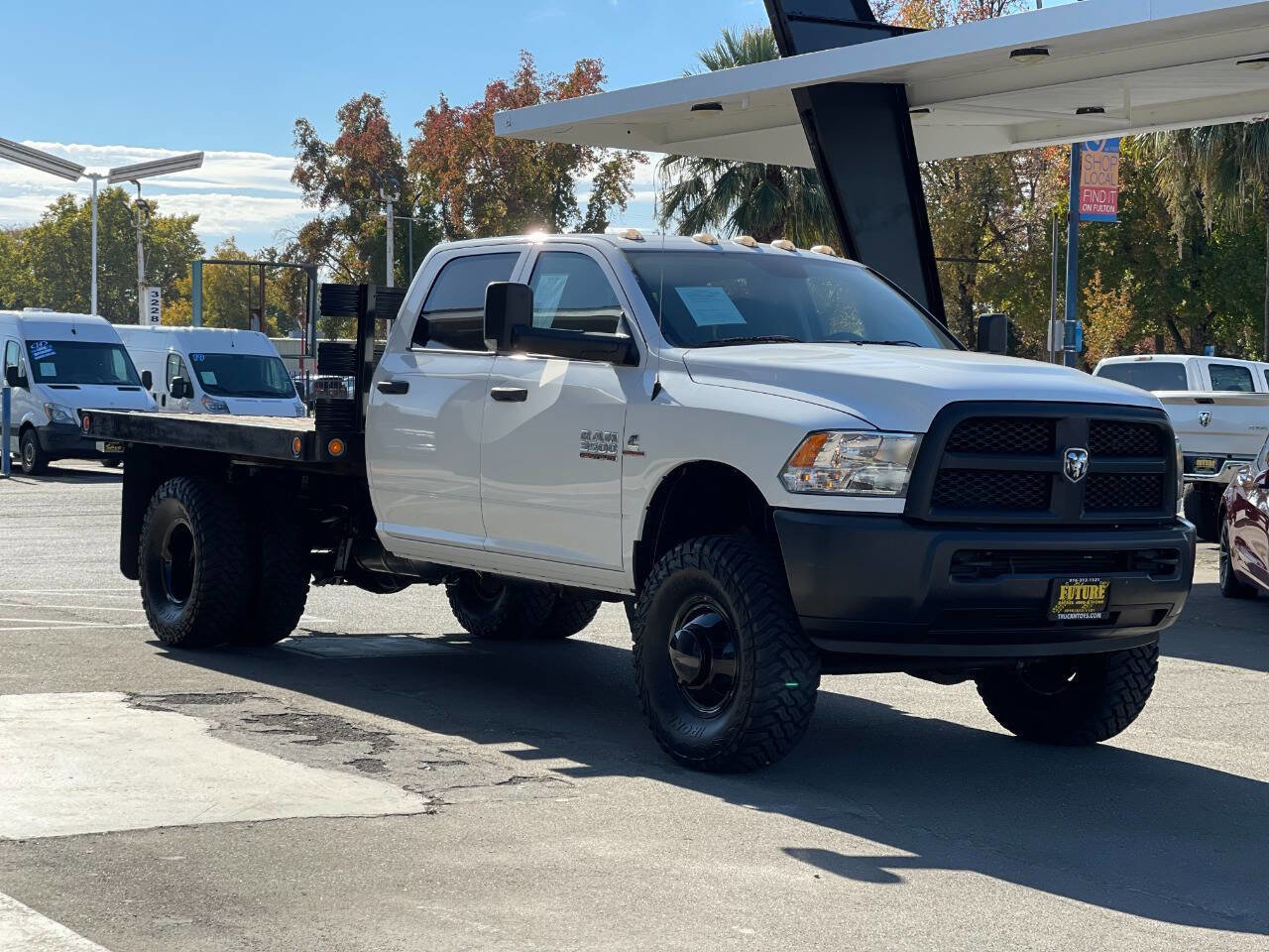 Used 2014 RAM 3500 Tradesman image 6