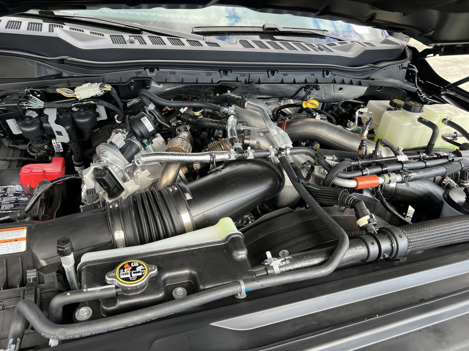 New 2026 Ford F450 Platinum w/ FX4 Off-Road Package image 27