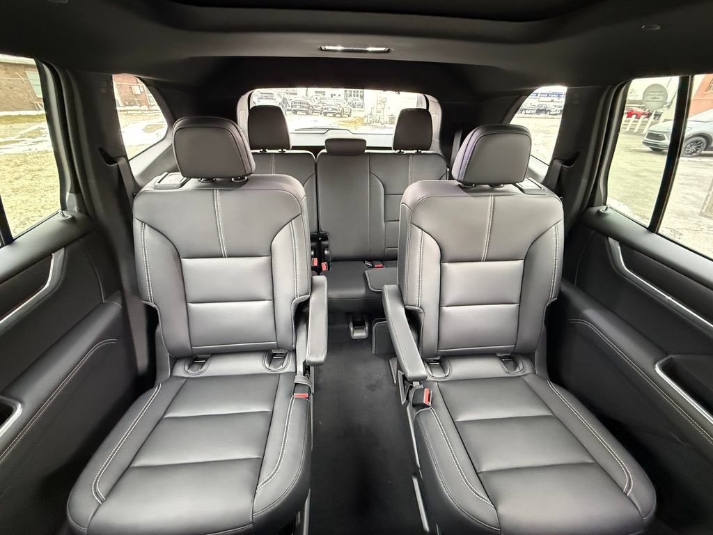 New 2026 GMC Acadia Elevation w/ Black Edition FWD image 16