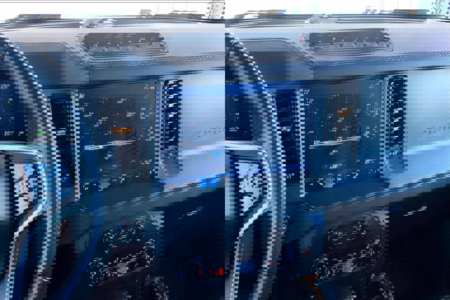 Used 2024 Ford Bronco Badlands image 7