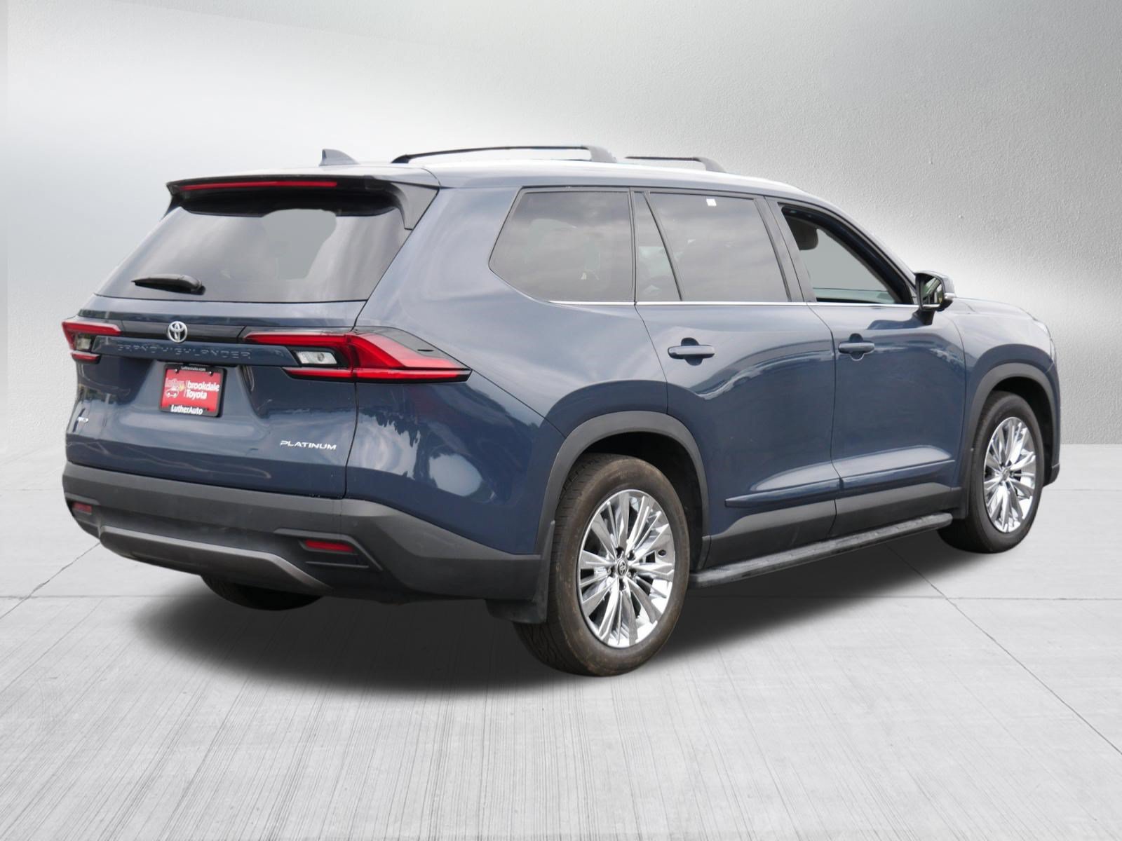 Certified 2025 Toyota Grand Highlander AWD image 7