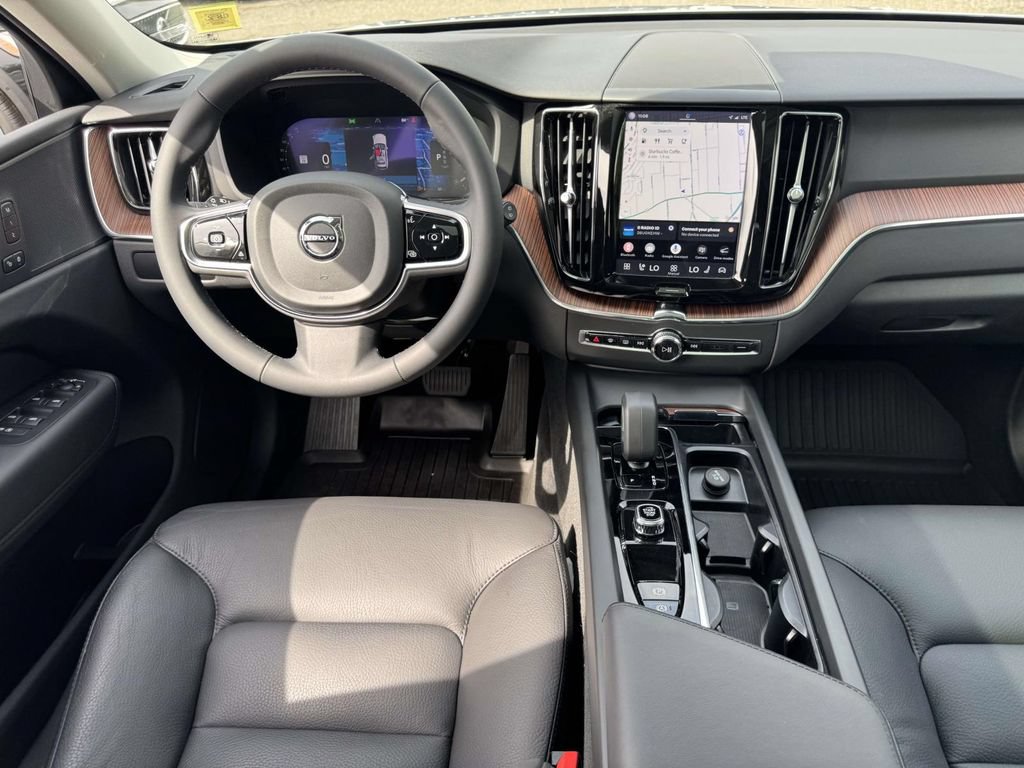 Certified 2024 Volvo XC60 B5 Plus w/ Protection Package Premier AWD/4WD image 11