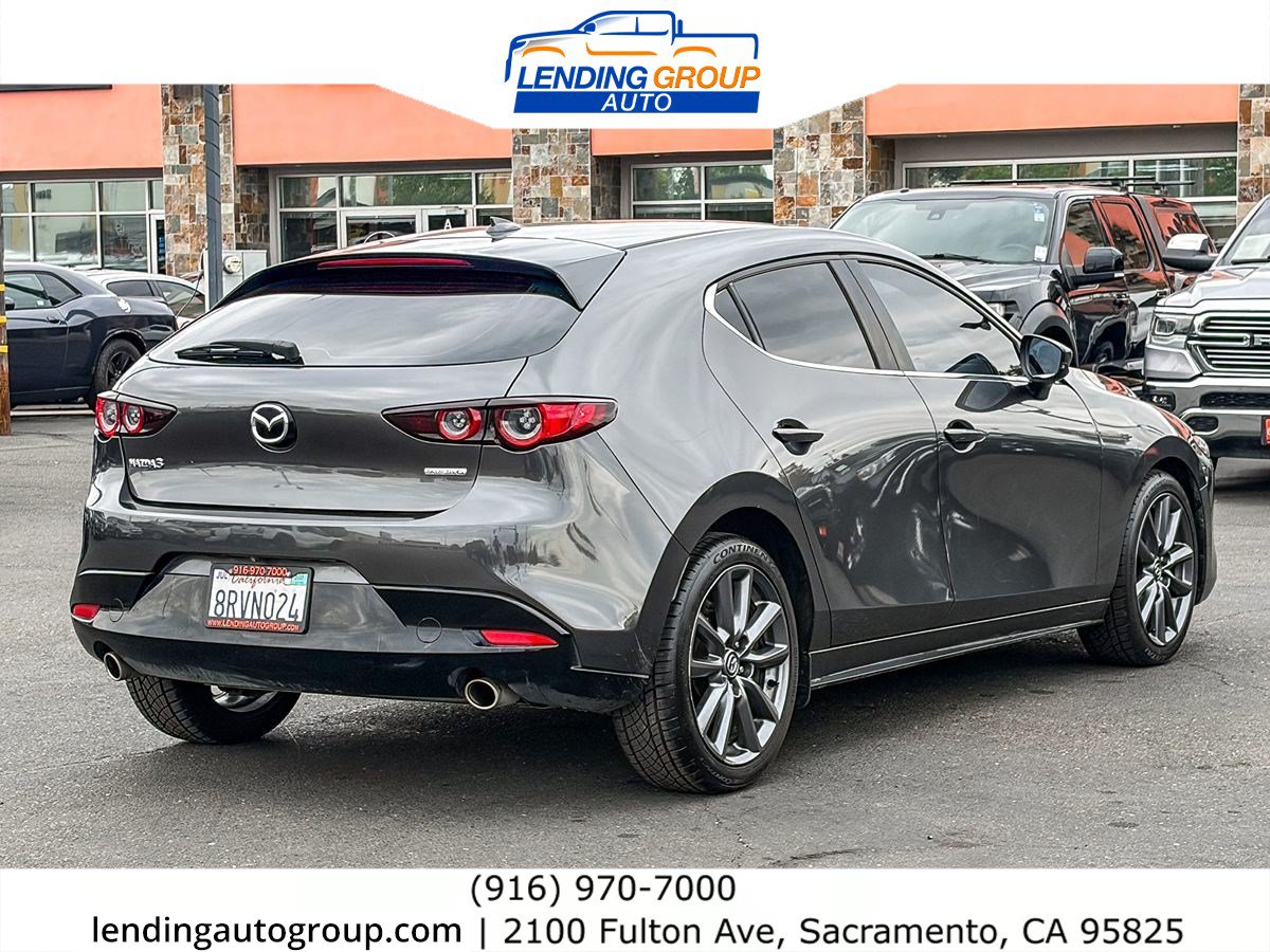 Used 2020 MAZDA MAZDA3 Hatchback w/ Preferred Package FWD image 4