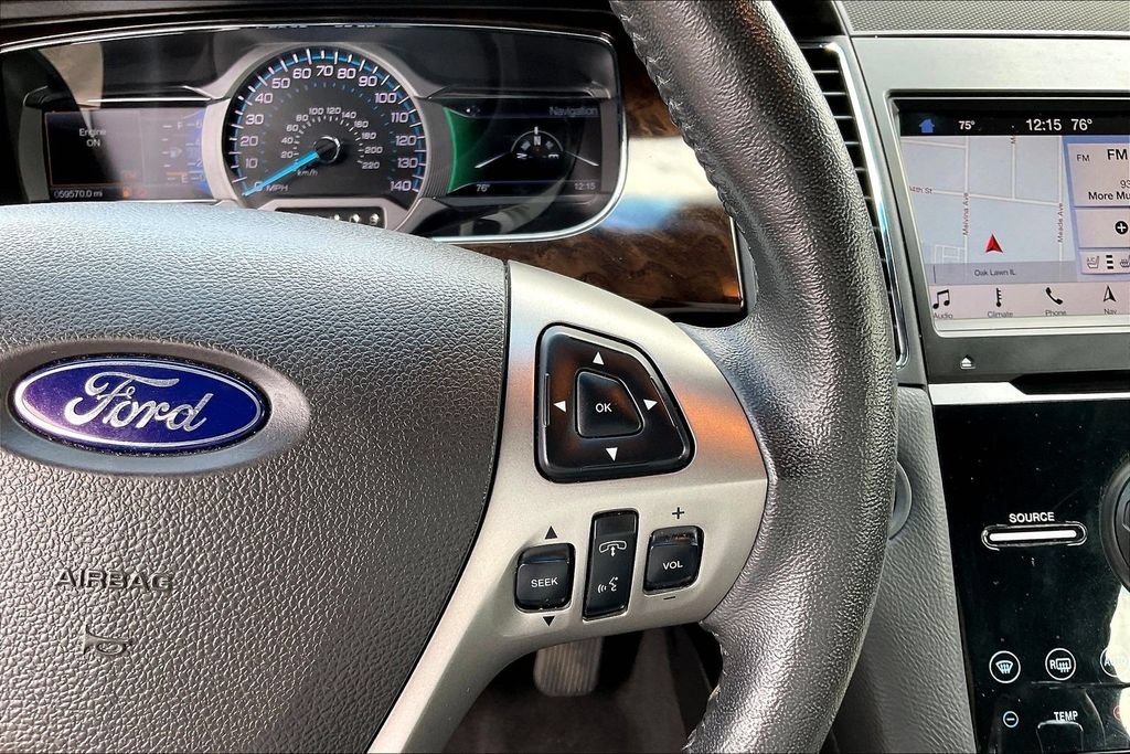 Used 2019 Ford Taurus Limited AWD/4WD image 18