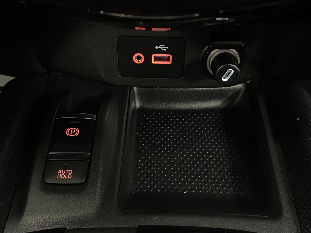 Used 2019 Nissan Rogue SV w/ Premium Package AWD/4WD image 28