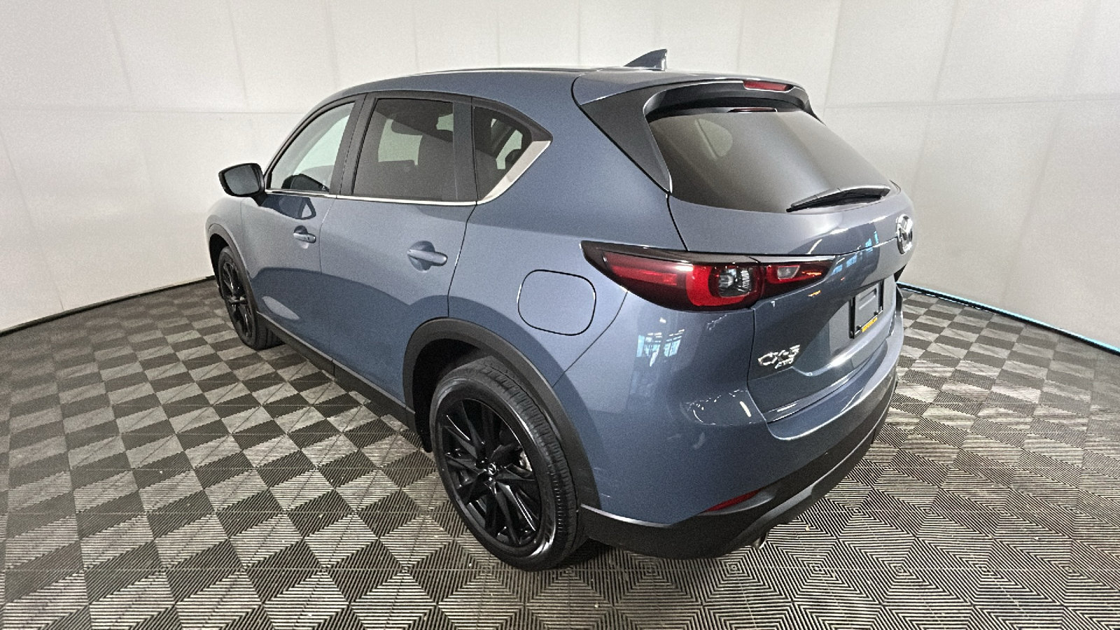 Used 2025 MAZDA CX-5 Carbon Edition AWD/4WD image 5